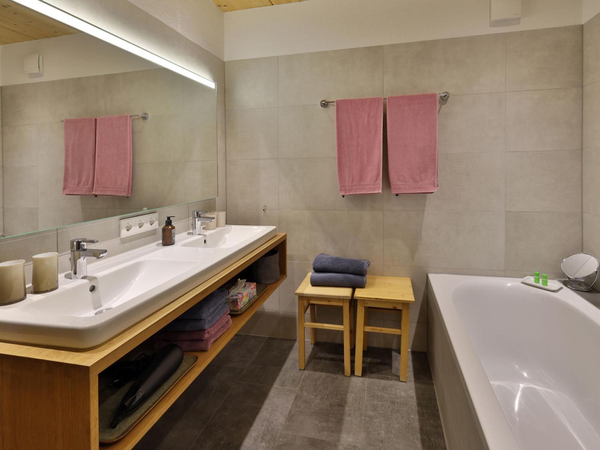 Designerwohnungen "Beim Schmied" In Chiemseenaehe Traunreut Bagian luar foto